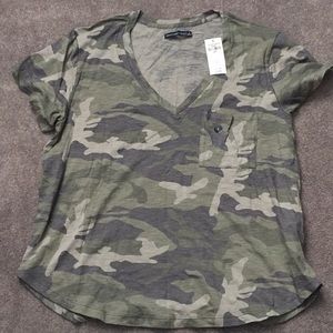 Abercrombie & Fitch Camo T-shirt